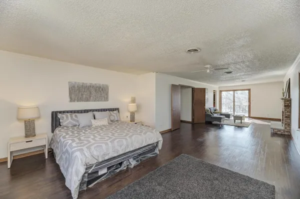 $500,000 | 1212 Buell Avenue, Joliet, IL 60435
