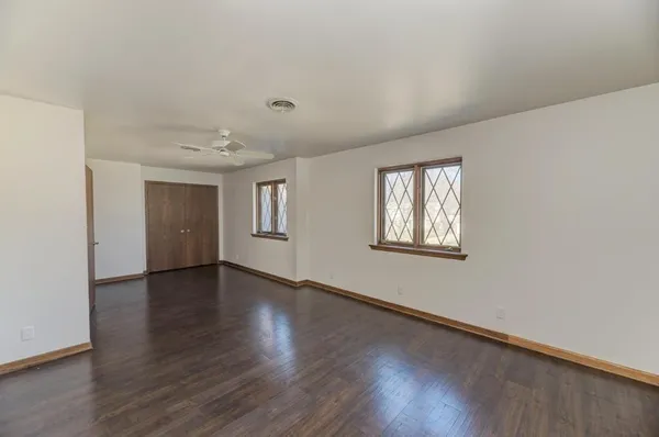 $500,000 | 1212 Buell Avenue, Joliet, IL 60435