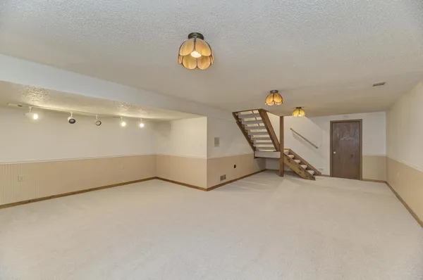 $500,000 | 1212 Buell Avenue, Joliet, IL 60435