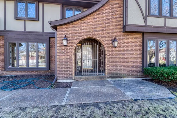 $500,000 | 1212 Buell Avenue, Joliet, IL 60435