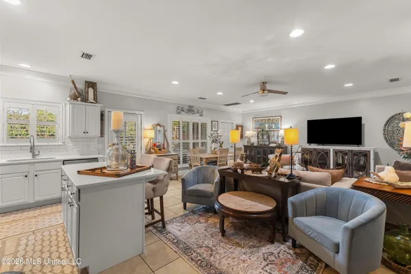 $190,000 | 1805 Geerkin Street, Unit 11, Pascagoula, MS 39581