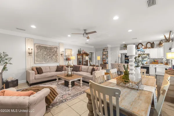 $190,000 | 1805 Geerkin Street, Unit 11, Pascagoula, MS 39581