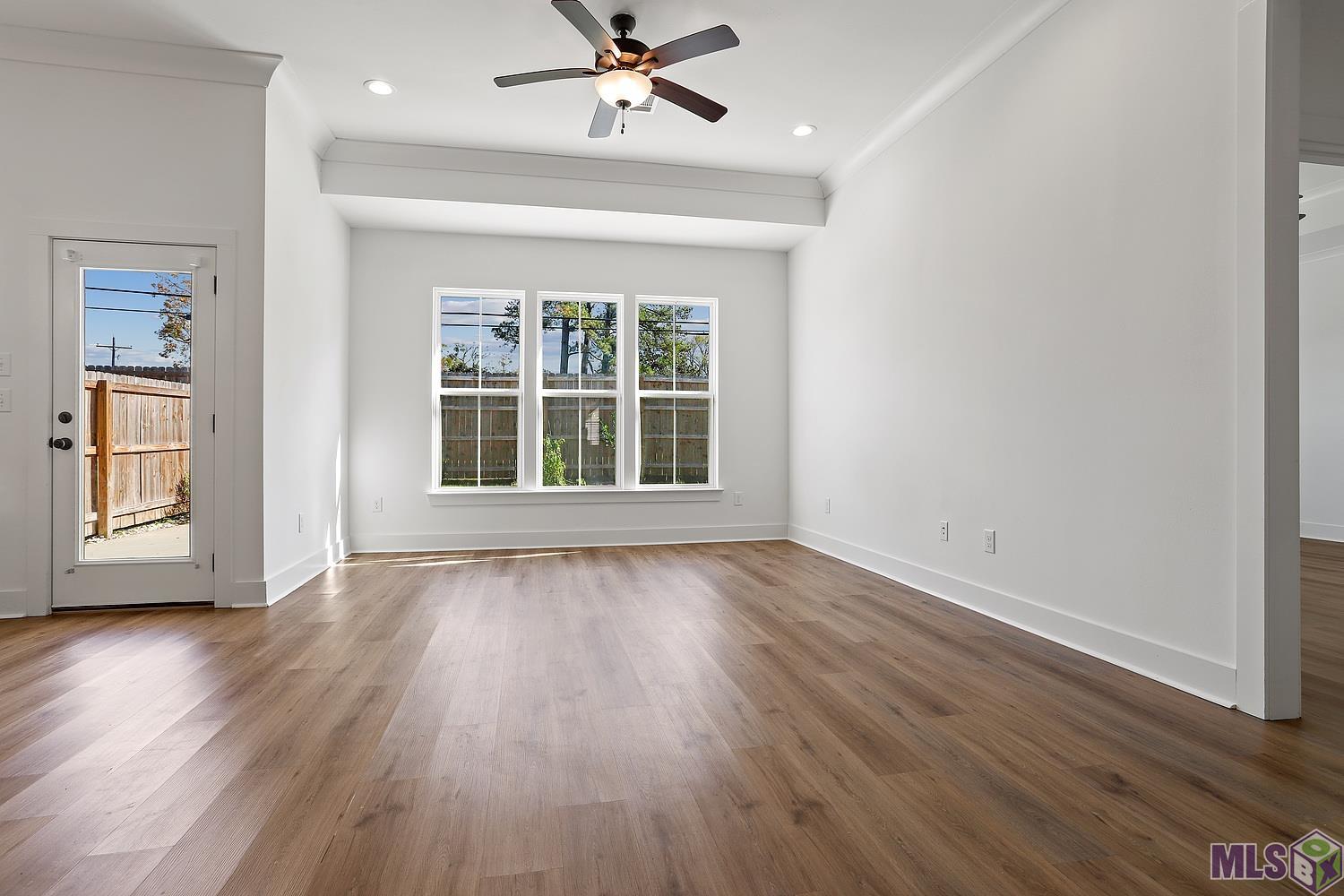 802 Marlstone Drive Baton Rouge, LA 70810 - Photo 3 of 15