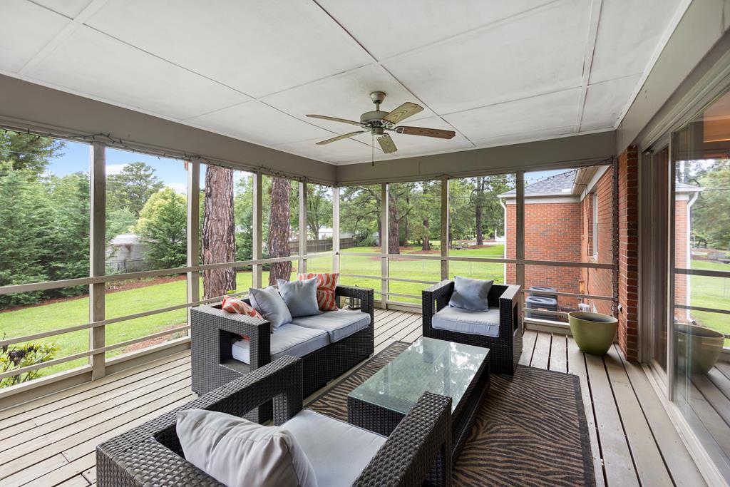 113 Crescent Road Greenwood, SC 29649 - Photo 10 of 48 Gallery Image 10