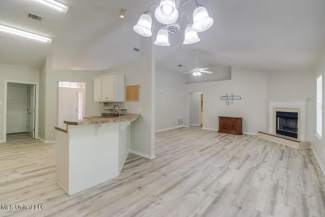 $2,200 | 14886 East Shadow Creek Drive, Biloxi, MS 39532