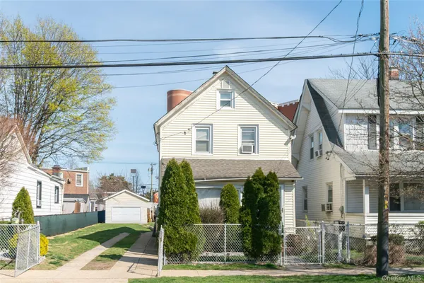 $649,999 | 6 Linden Avenue, Hempstead, NY 11550