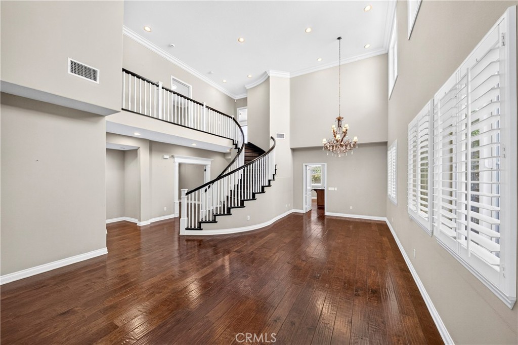 11331 Verdi Porter Ranch Porter Ranch, CA 91326 - Photo 5 of 46