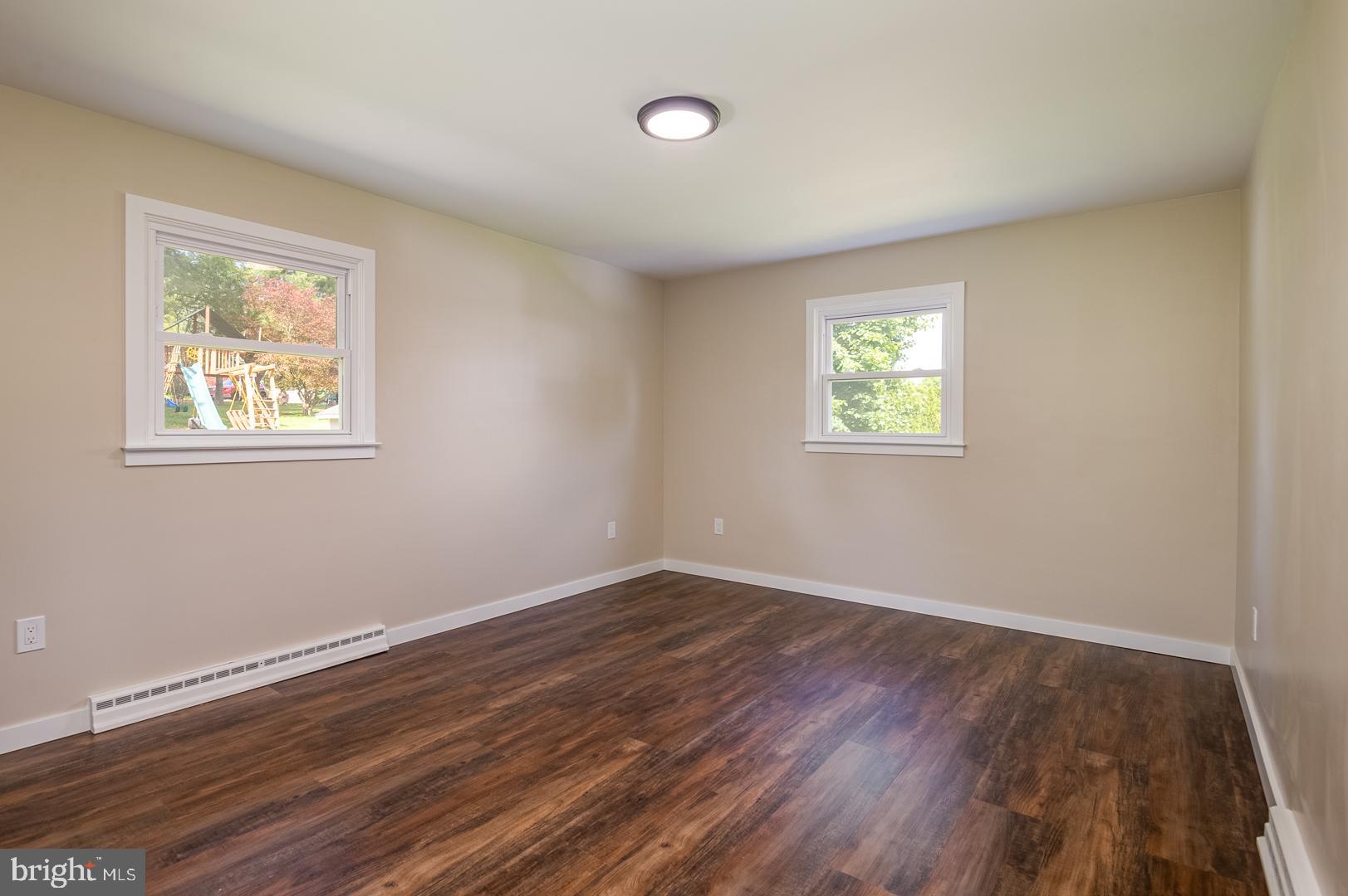 921 Shelbourne Road Reading, PA 19606 - Photo 18 of 34