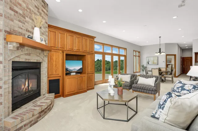 $1,280,000 | 9721 Frontier Lane, Lakeville, MN 55044