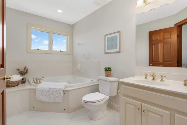 $1,280,000 | 9721 Frontier Lane, Lakeville, MN 55044