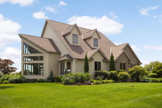 $1,280,000 | 9721 Frontier Lane, Lakeville, MN 55044
