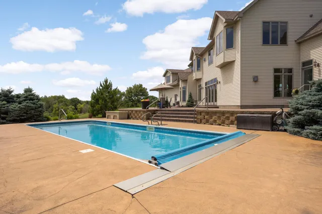 $1,280,000 | 9721 Frontier Lane, Lakeville, MN 55044