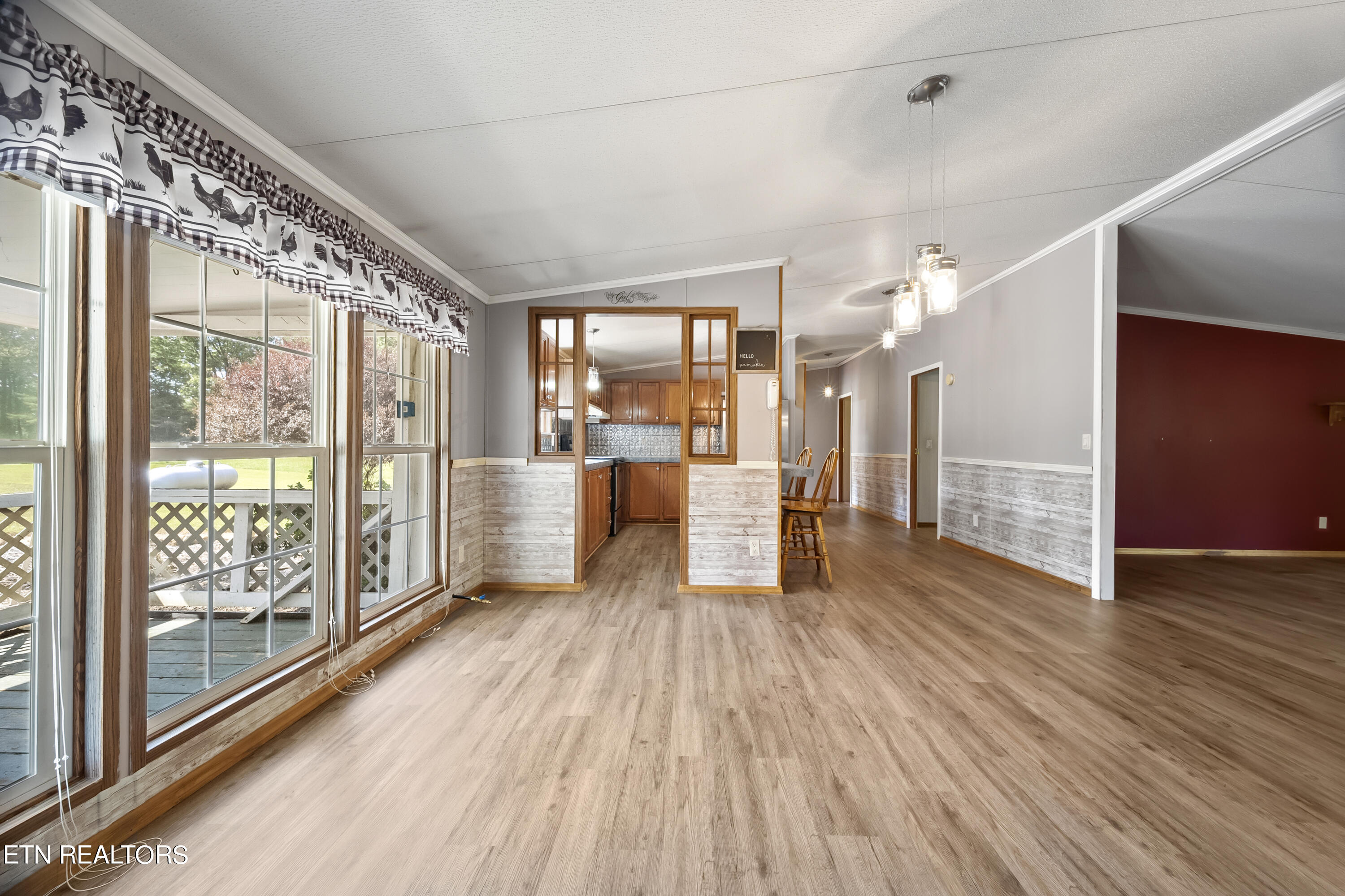 134 Doc Howard Road Lancing, TN 37770 - Photo 11 of 31 DSC03635