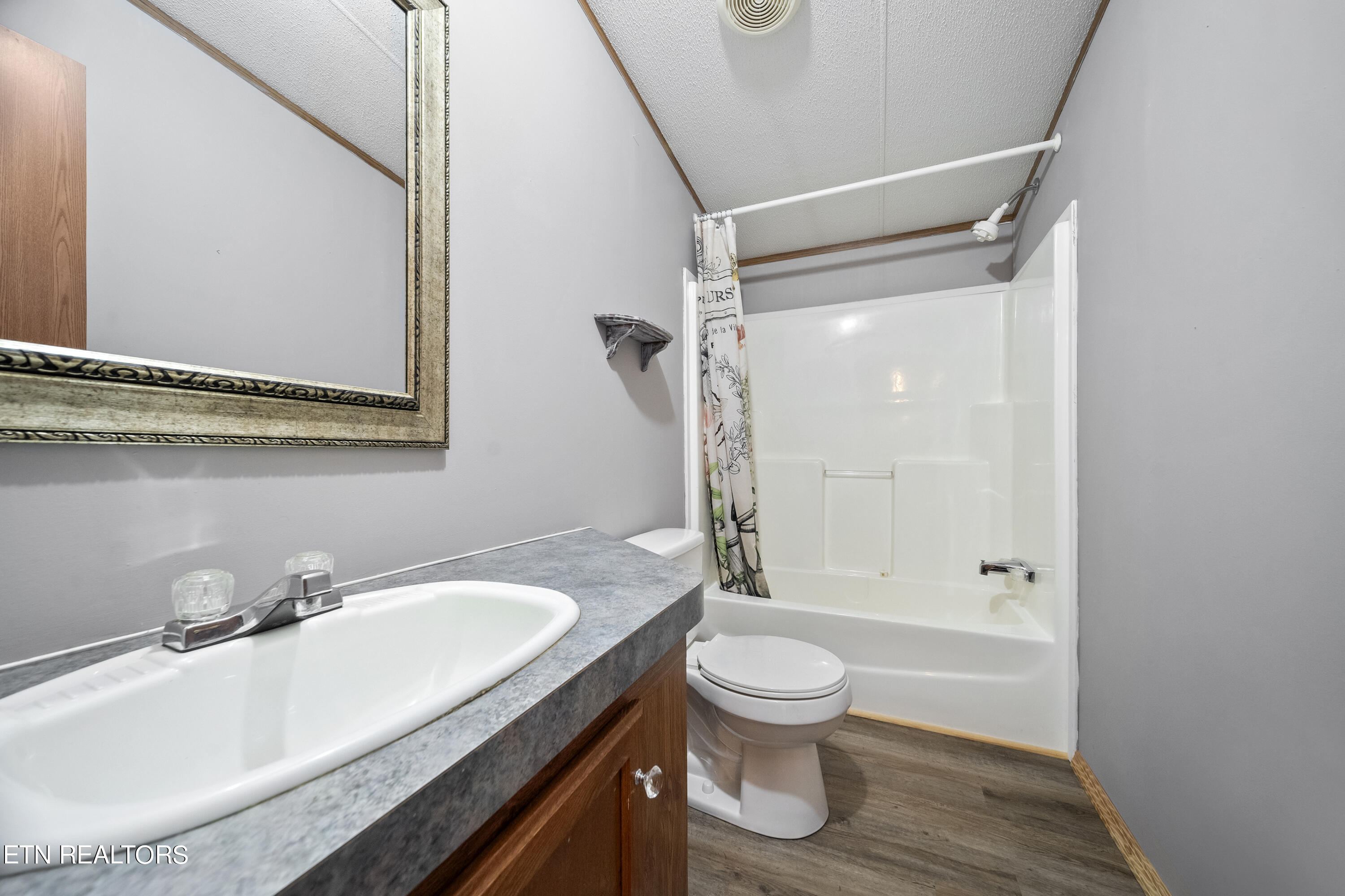 134 Doc Howard Road Lancing, TN 37770 - Photo 17 of 31 DSC03699