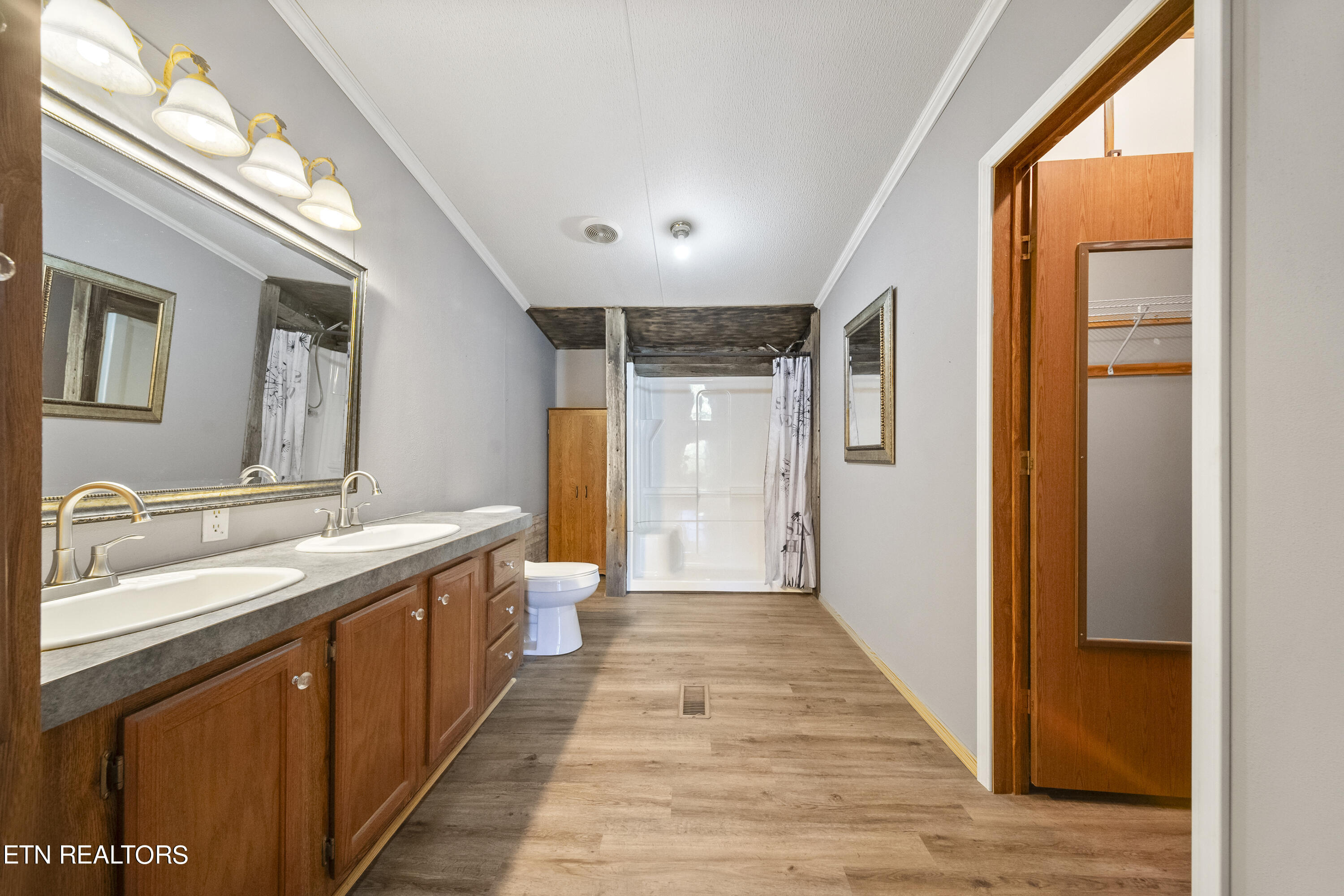 134 Doc Howard Road Lancing, TN 37770 - Photo 23 of 31 DSC03669