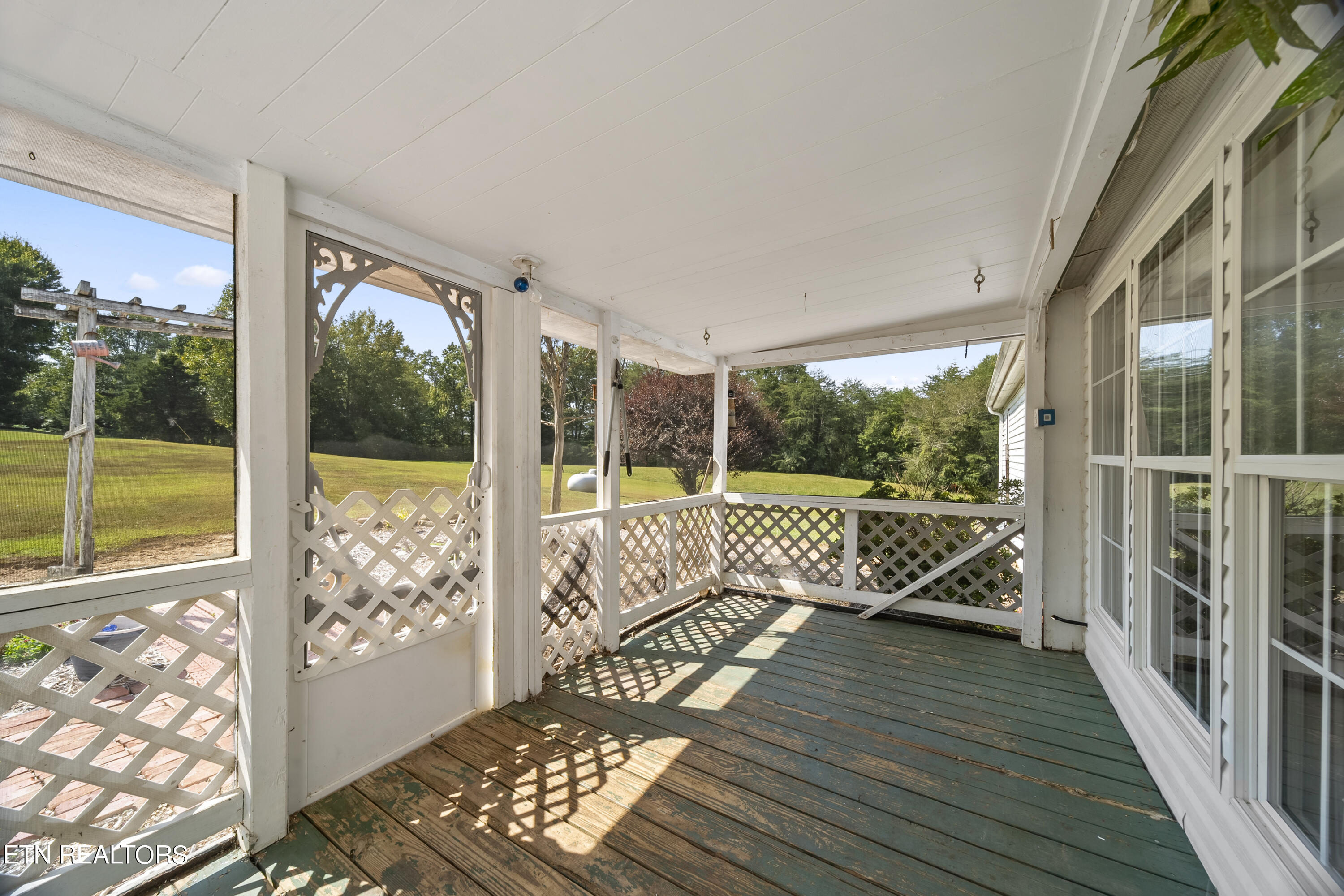 134 Doc Howard Road Lancing, TN 37770 - Photo 27 of 31 DSC03624