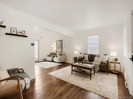 $399,000 | 810 Oswego Street, Aurora, CO 80010