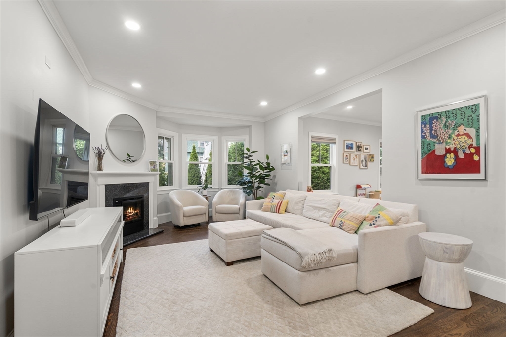 19-23 High Street, Unit 23 Newton, MA 02464 - Photo 11 of 19