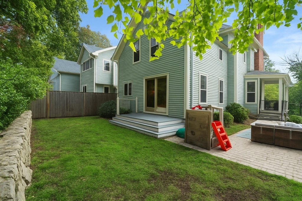 19-23 High Street, Unit 23 Newton, MA 02464 - Photo 18 of 19