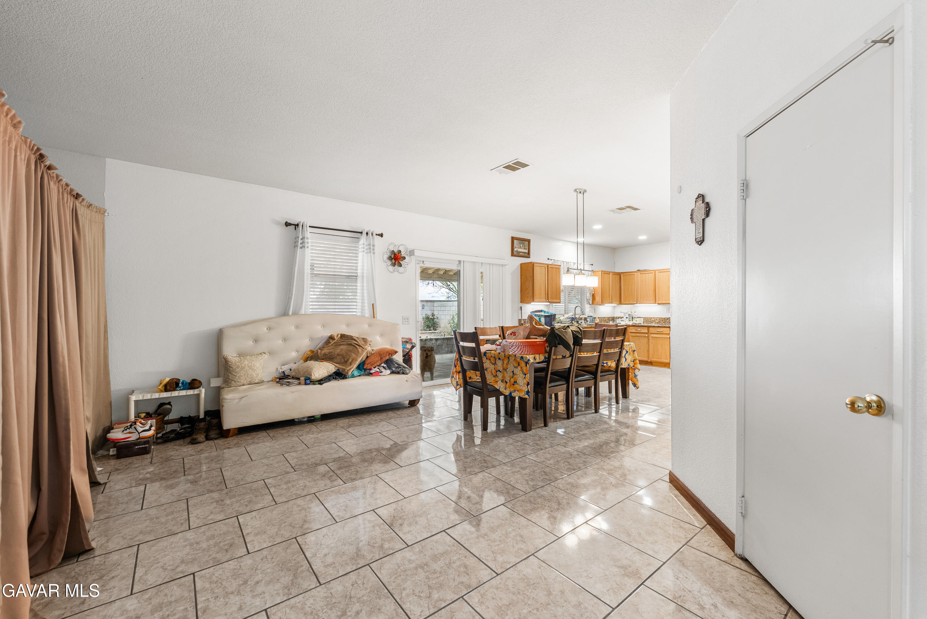 43525 Rucker Street Lancaster, CA 93535 - Photo 7 of 28 Rucker St-6
