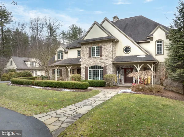 $2,490,000 | 157 Manhasset Court, Port Matilda, PA 16870