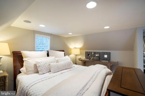 $2,490,000 | 157 Manhasset Court, Port Matilda, PA 16870