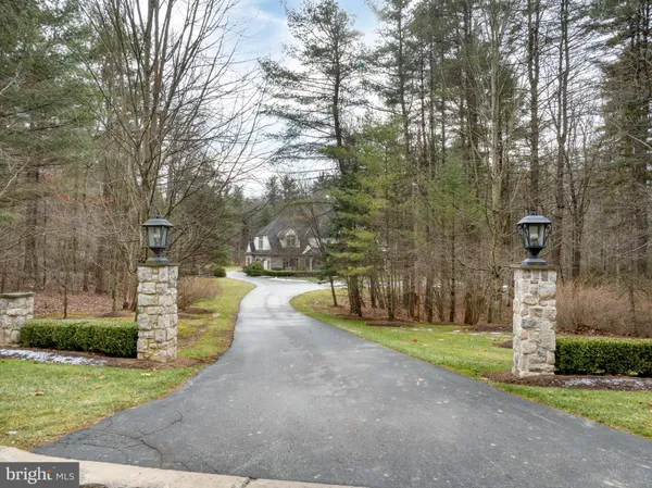 $2,490,000 | 157 Manhasset Court, Port Matilda, PA 16870