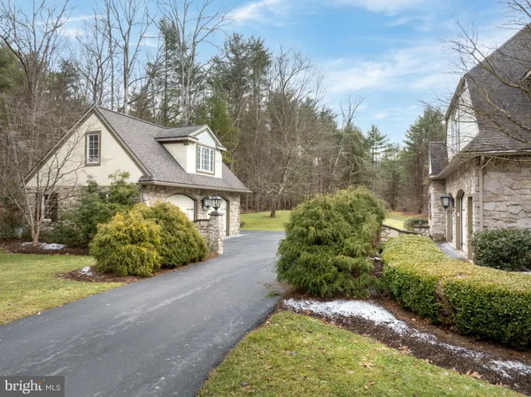 $2,490,000 | 157 Manhasset Court, Port Matilda, PA 16870