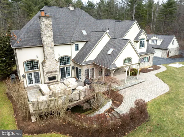 $2,490,000 | 157 Manhasset Court, Port Matilda, PA 16870