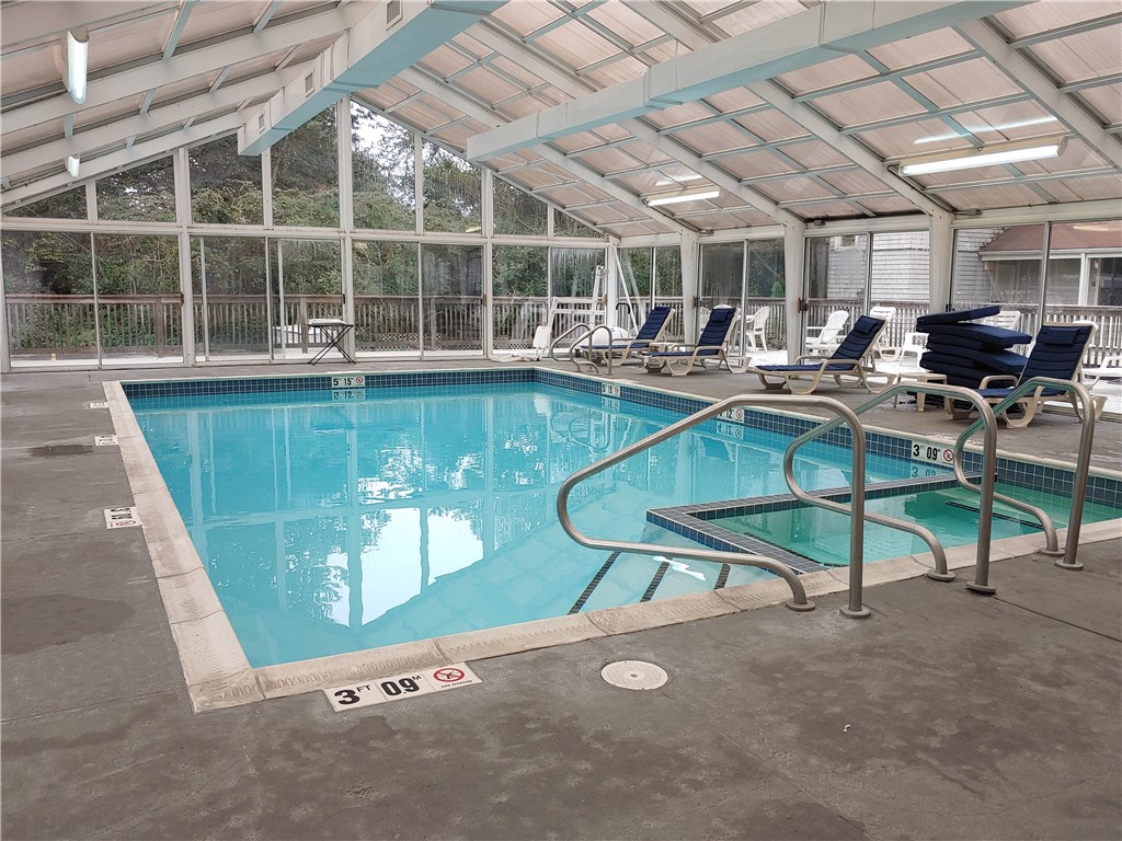 65 Ridge Road, Unit T19/W30 Newport, RI 02840 - Photo 20 of 30 Indoor Swimming Pool