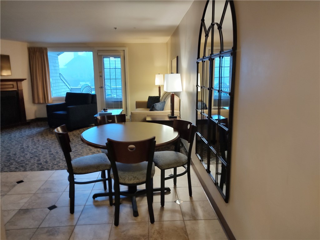 65 Ridge Road, Unit T19/W30 Newport, RI 02840 - Photo 6 of 30