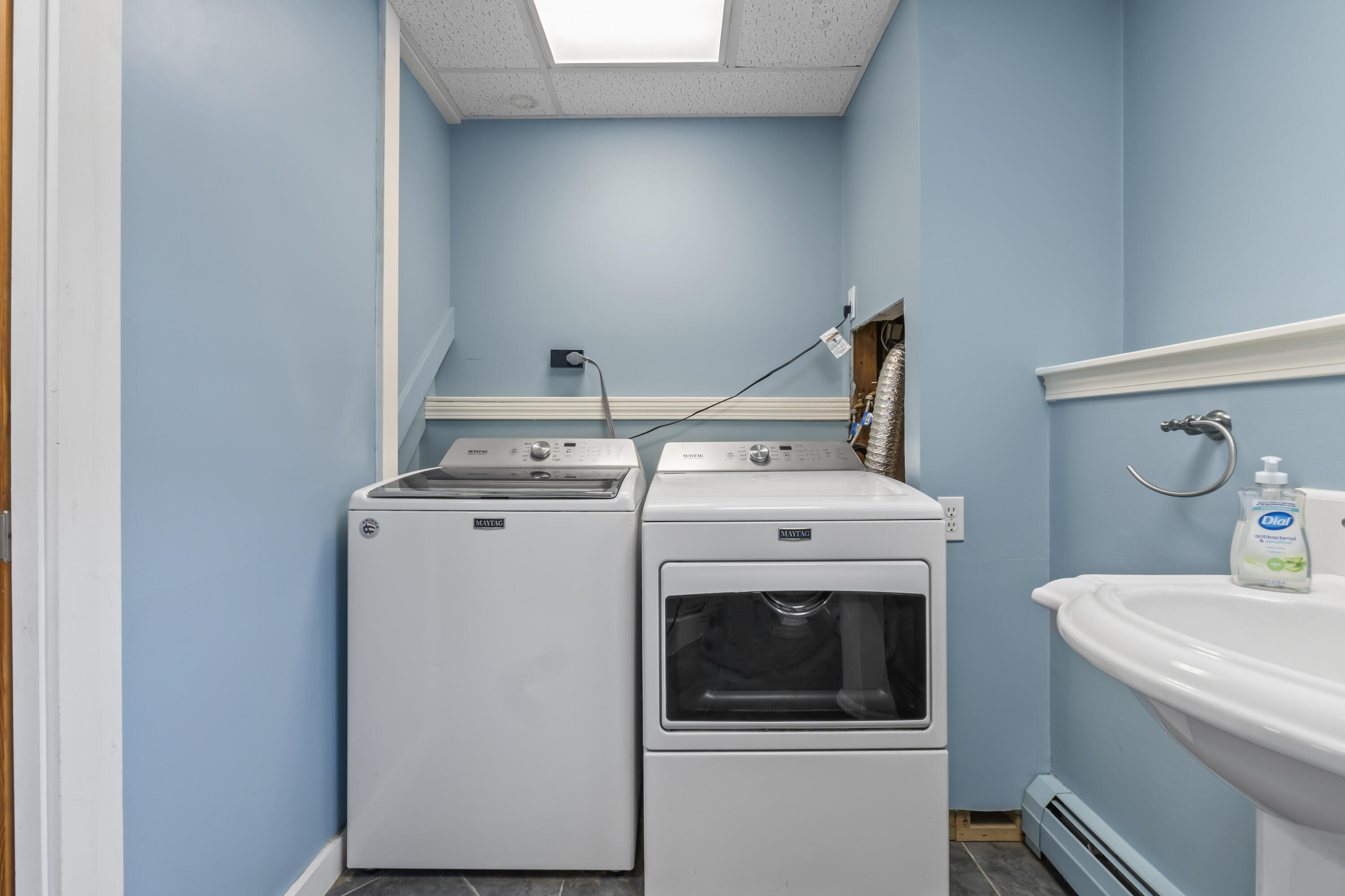 441 West Burrough Road Bowdoin, ME 04287 - Photo 11 of 68 441 W Burrough Rd_110
