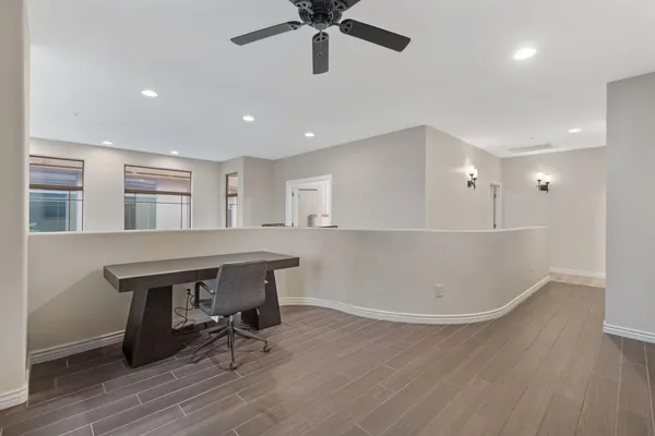 $2,995 | 14450 North Thompson Peak Parkway, Unit 110, Scottsdale, AZ 85260