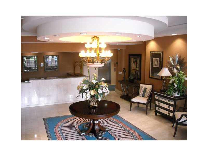1000 Spanish River Road, Unit 3M Boca Raton, FL 33432 - Photo 1 of 14 Lobby/Reception