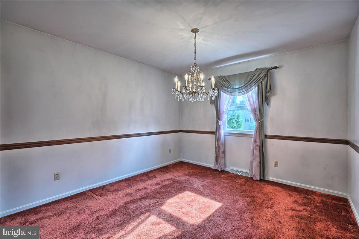 1807 North Eden Road Lancaster, PA 17601 - Photo 11 of 43