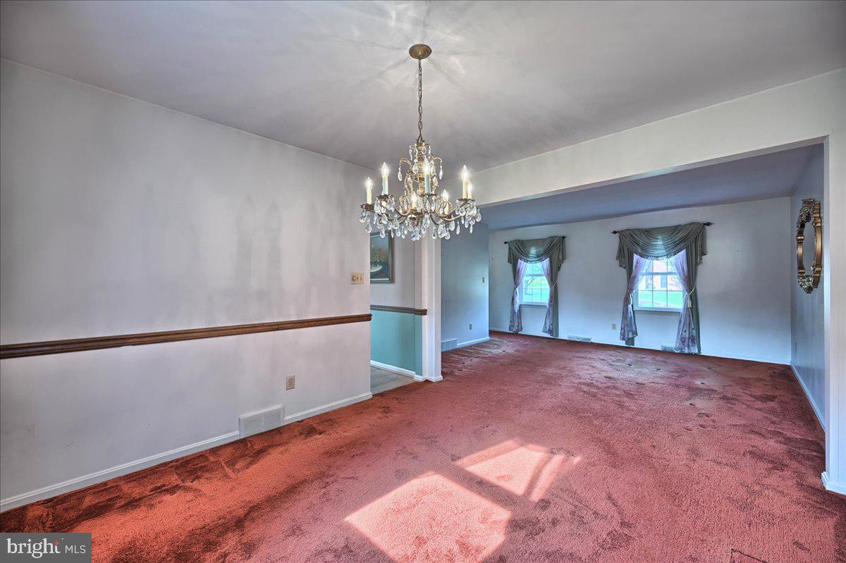 1807 North Eden Road Lancaster, PA 17601 - Photo 12 of 43