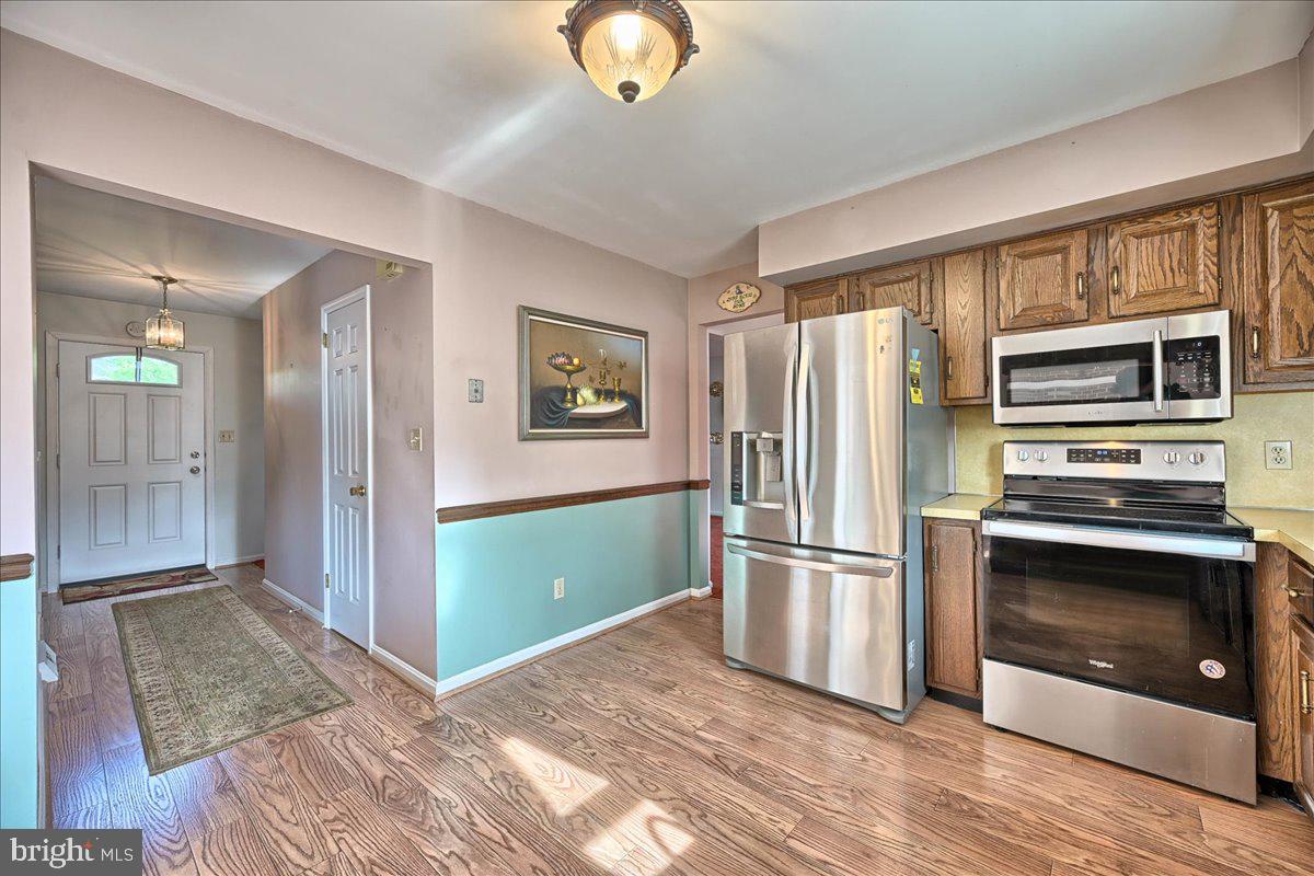 1807 North Eden Road Lancaster, PA 17601 - Photo 15 of 43