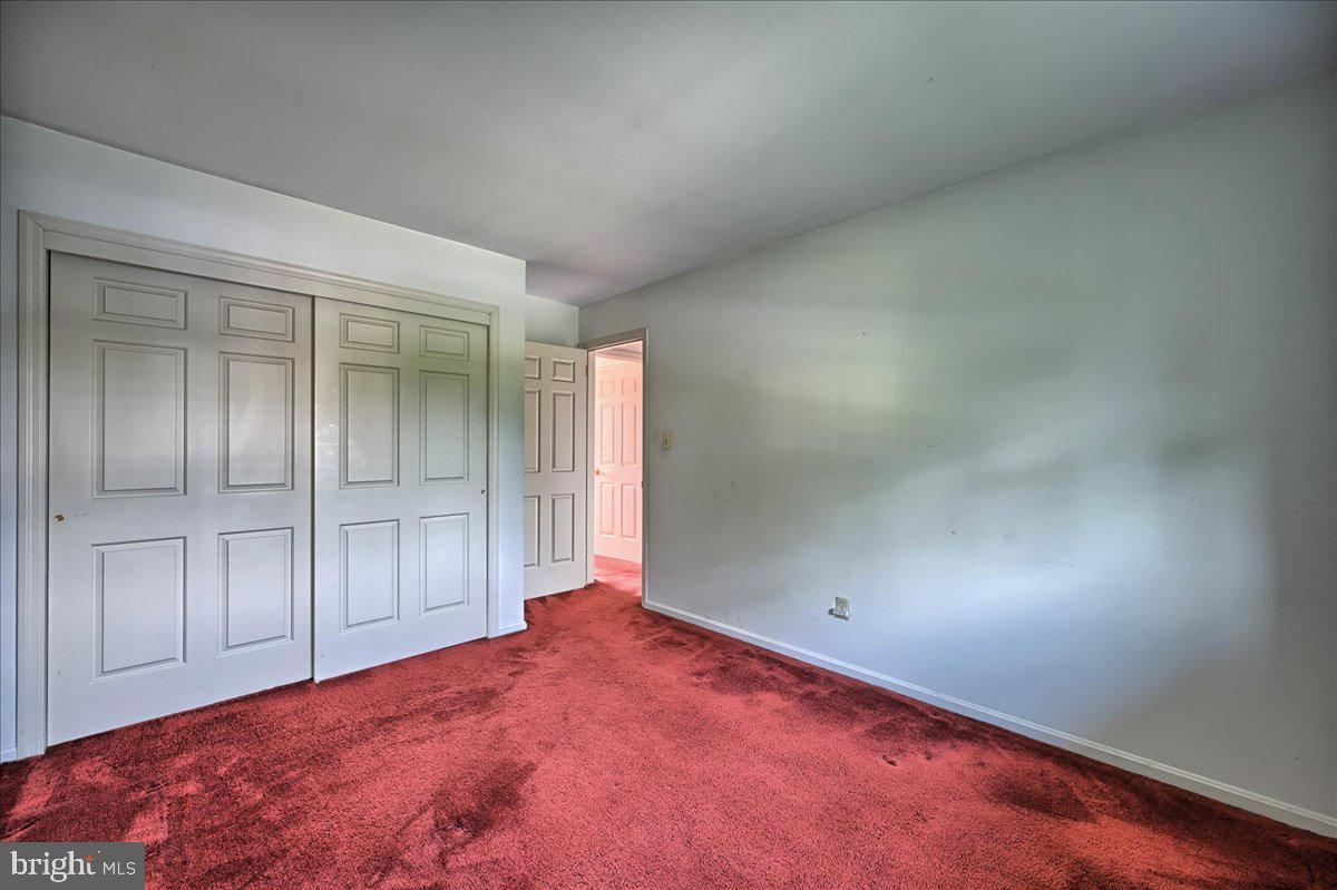 1807 North Eden Road Lancaster, PA 17601 - Photo 31 of 43