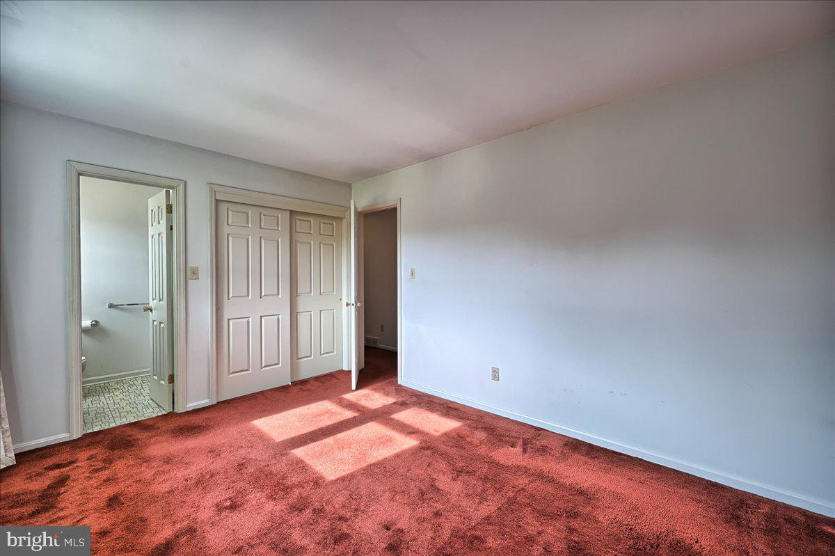 1807 North Eden Road Lancaster, PA 17601 - Photo 33 of 43