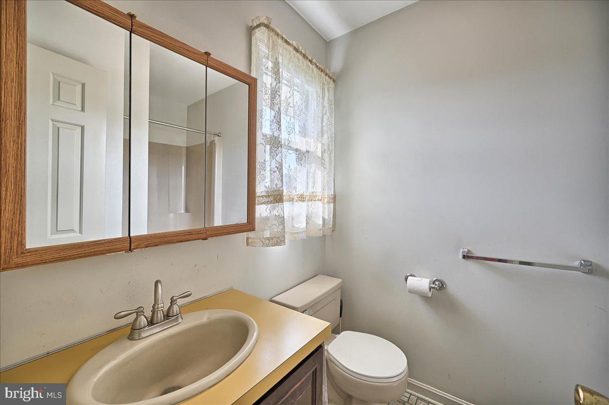 1807 North Eden Road Lancaster, PA 17601 - Photo 34 of 43