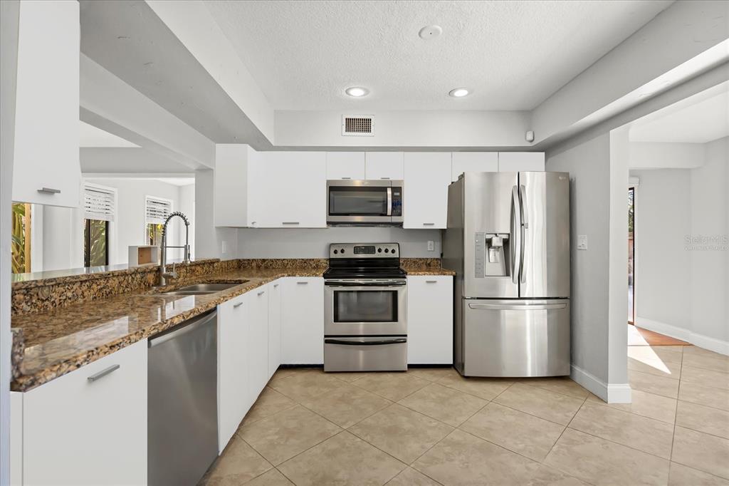 366 Wekiva Cove Road Longwood, FL 32779 - Photo 12 of 54