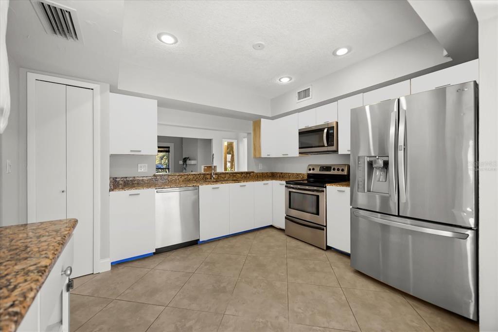 366 Wekiva Cove Road Longwood, FL 32779 - Photo 14 of 54