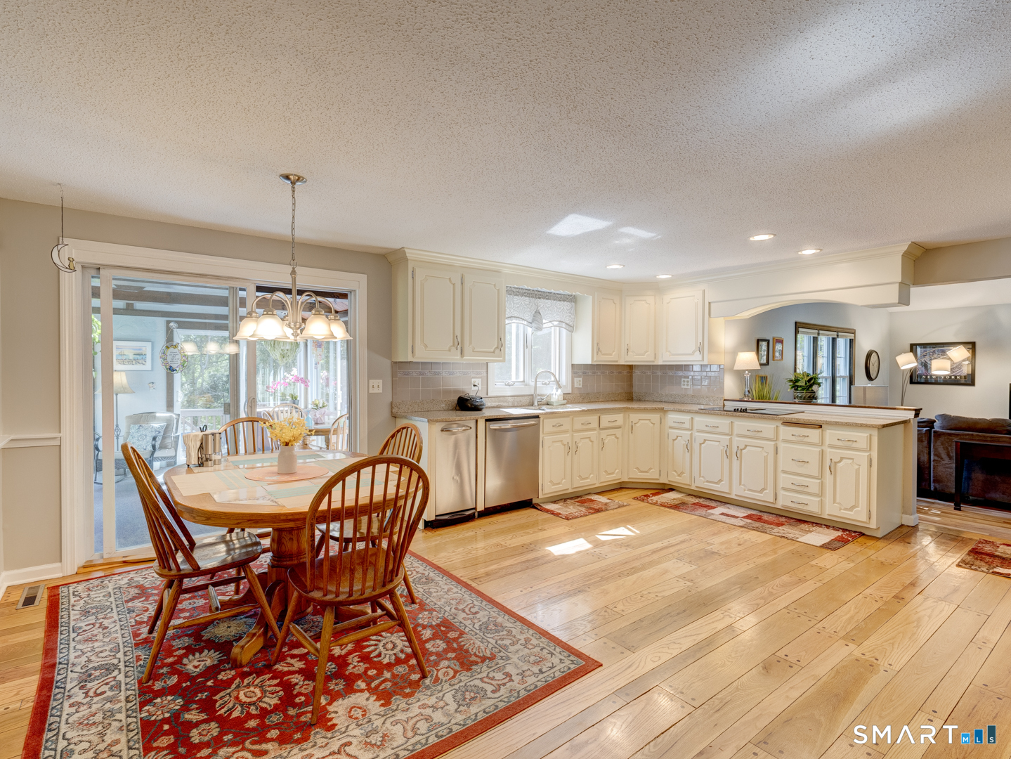 350 Brooke Meadow Road Berlin, CT 06037 - Photo 15 of 38