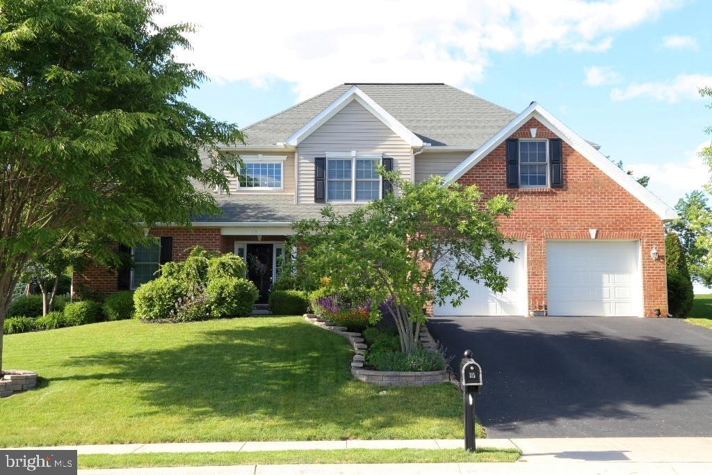 13 Jared Place Lititz, PA 17543 - Photo 1 of 33