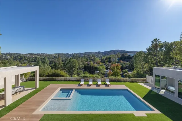 $47,500 | 4442 Estrondo Drive, Encino, CA 91436