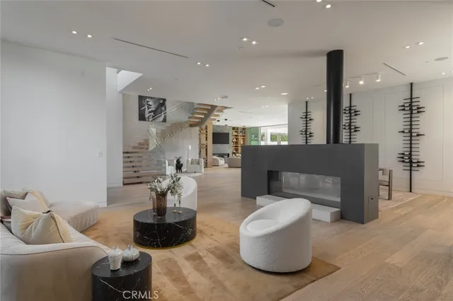 $47,500 | 4442 Estrondo Drive, Encino, CA 91436