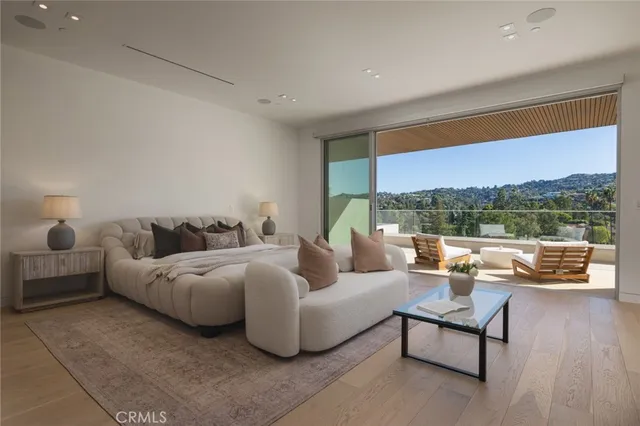 $47,500 | 4442 Estrondo Drive, Encino, CA 91436