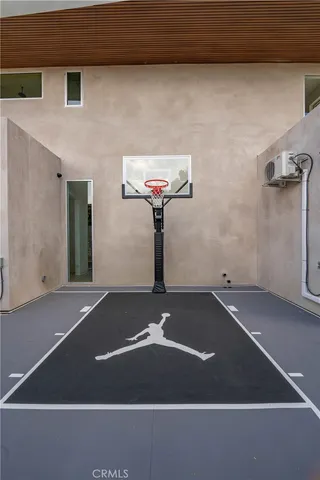 $47,500 | 4442 Estrondo Drive, Encino, CA 91436