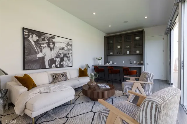 $47,500 | 4442 Estrondo Drive, Encino, CA 91436