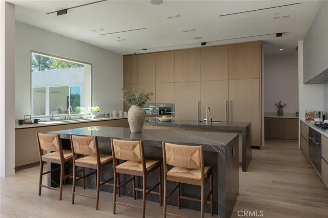 $47,500 | 4442 Estrondo Drive, Encino, CA 91436